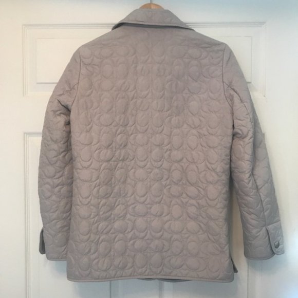 New Coach signature monogram C oyster quilted relaxed fit puffer jacket - Picture 3 of 9